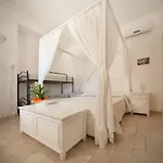 Antica Masseria Ficazzana - Tenuta 4* Marina Di Pescoluse
