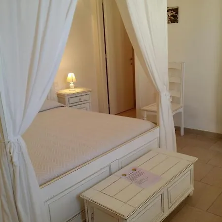 Bed & Breakfast Antica Masseria Ficazzana - Tenuta 3*