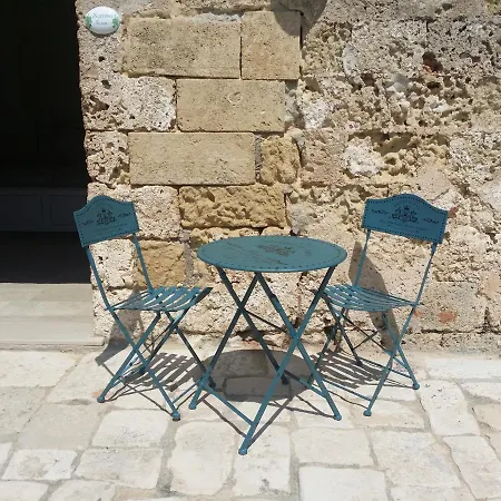 Antica Masseria Ficazzana - Tenuta Frühstückspension Marina Di Pescoluse