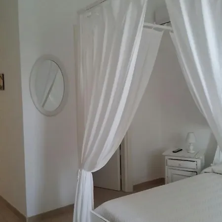 Bed & Breakfast Antica Masseria Ficazzana - Tenuta 3*