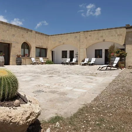 Antica Masseria Ficazzana - Tenuta Отель типа 