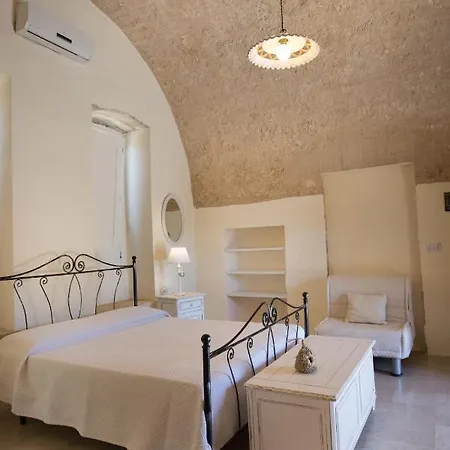 Antica Masseria Ficazzana - Tenuta Frühstückspension
