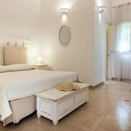 Frühstückspension Antica Masseria Ficazzana - Tenuta Marina Di Pescoluse