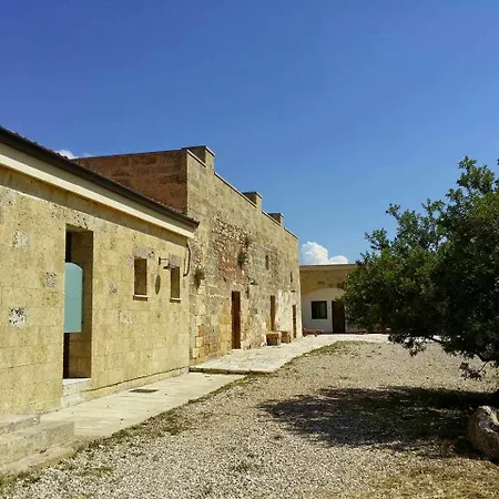 Antica Masseria Ficazzana - Tenuta Отель типа 