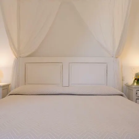 Antica Masseria Ficazzana - Tenuta 3*